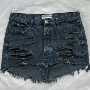 One X oneteaspoon distressed denim skirt